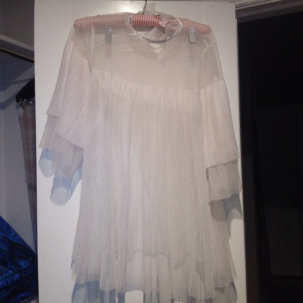 Victoria Secret White lace top